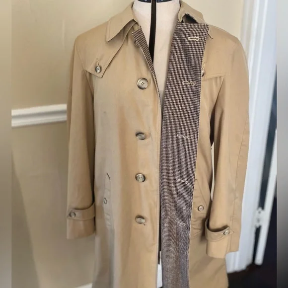Christian Dior Monsieur Tan Trench Coat- Size Medium/40R